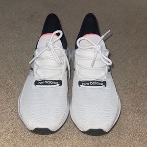 New Balance Roav